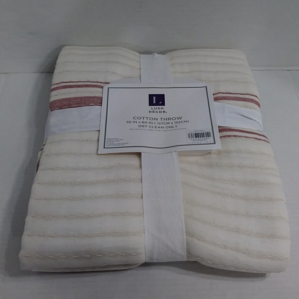 Lush Decor Cotton Throw Blanket in Cream with Red Stripes
